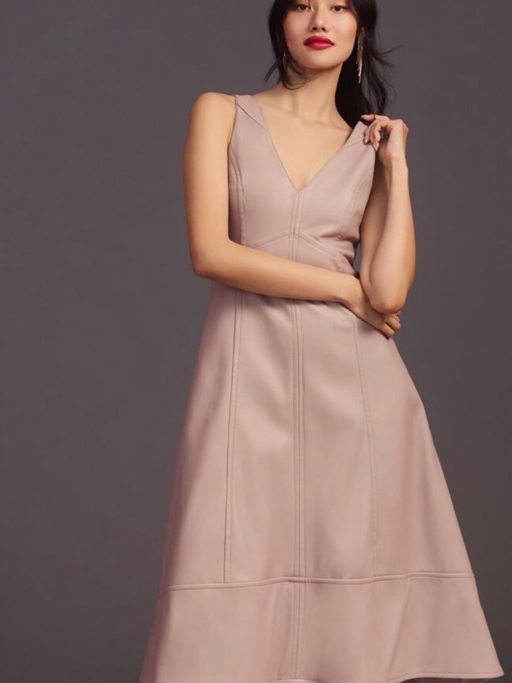 Maeve V-Neck Sleeveless Midi Dress in Dusty Blush